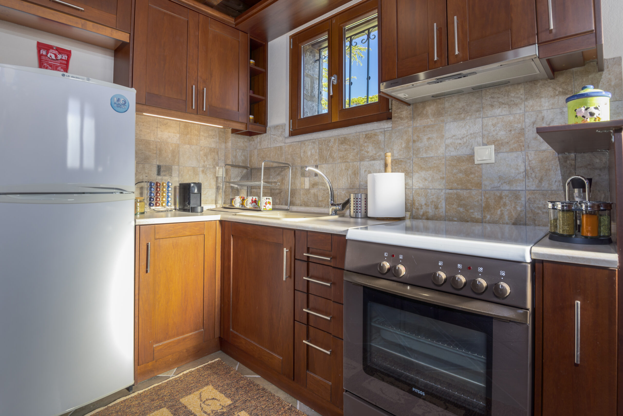 Cosy Loft in Kalyvia Arachovas — property photo 1028